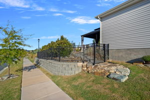  Photo 28