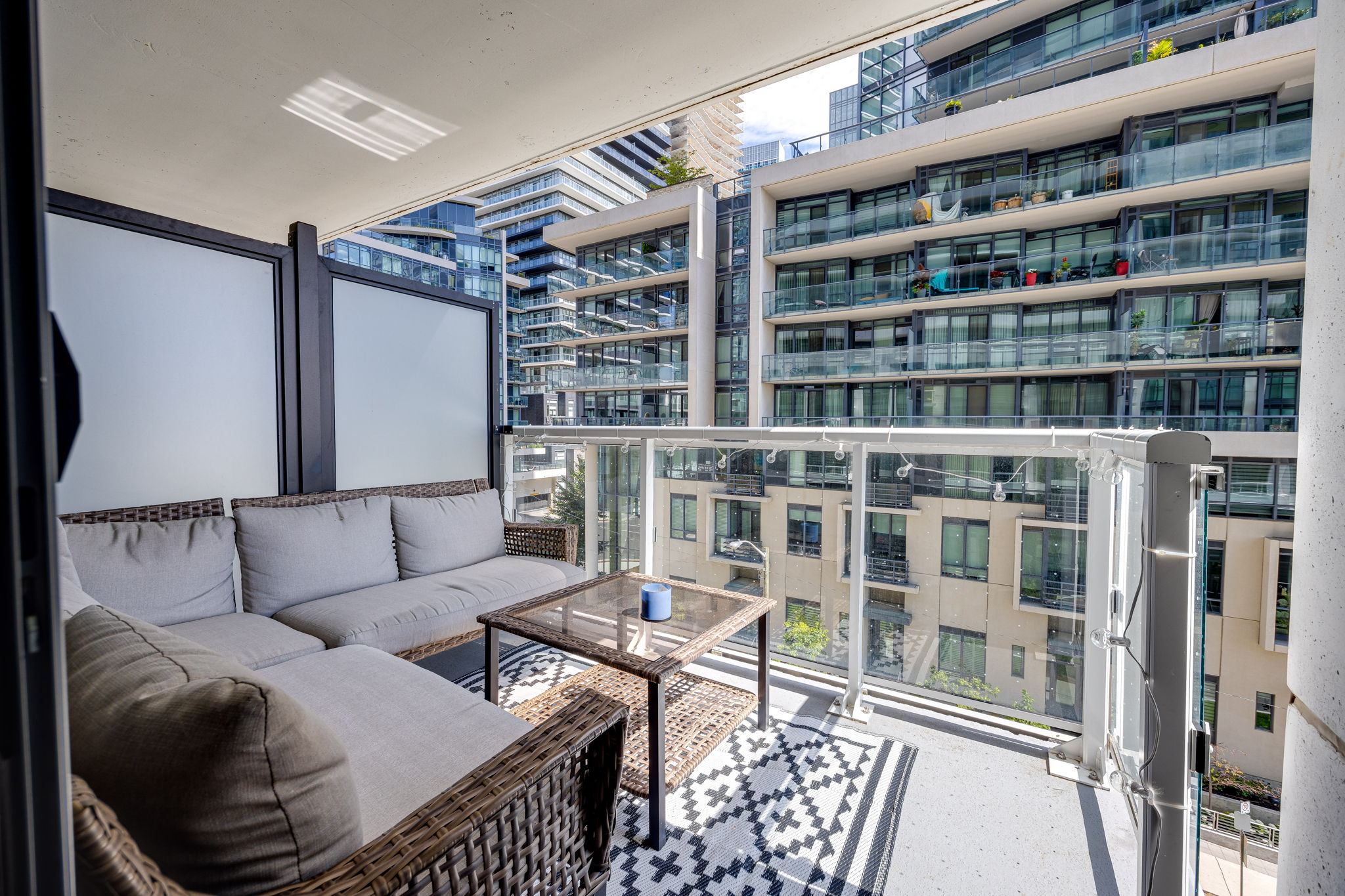 Toronto property showcase — delivered property photograph 27