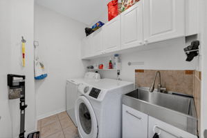  Photo 30