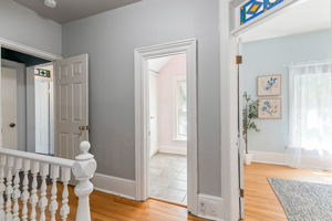  Photo 44