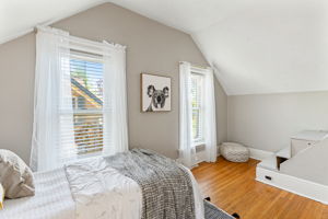  Photo 48