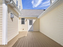 65 Braeburn Ln Ashland MA 38