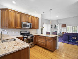 65 Braeburn Ln Ashland MA 5