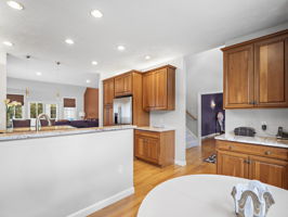 65 Braeburn Ln Ashland MA 3