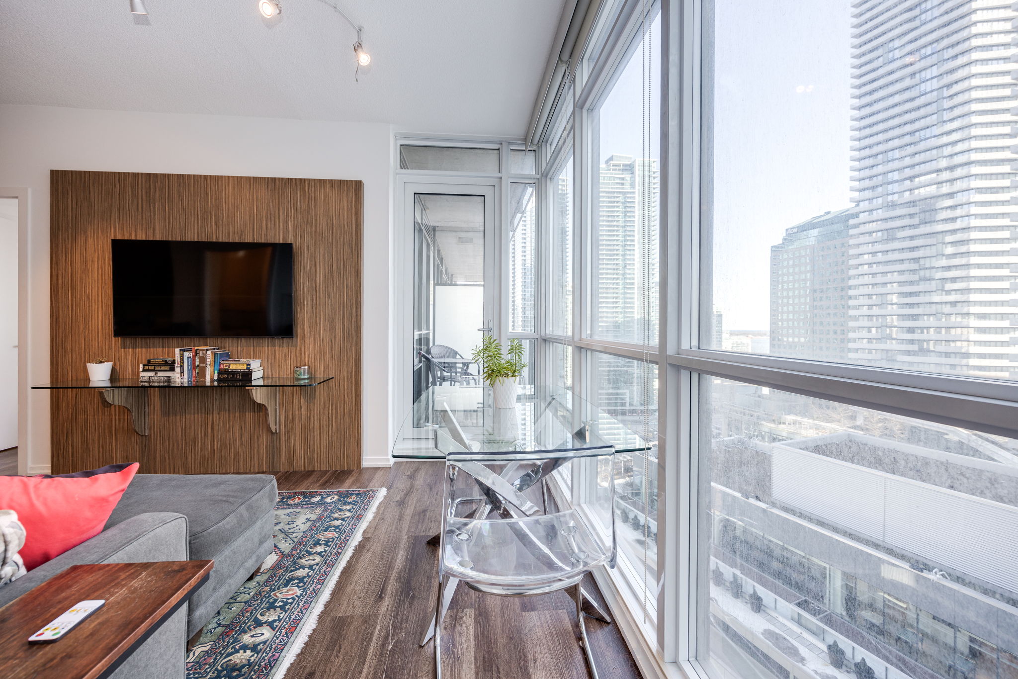 Toronto property showcase — delivered property photograph 14