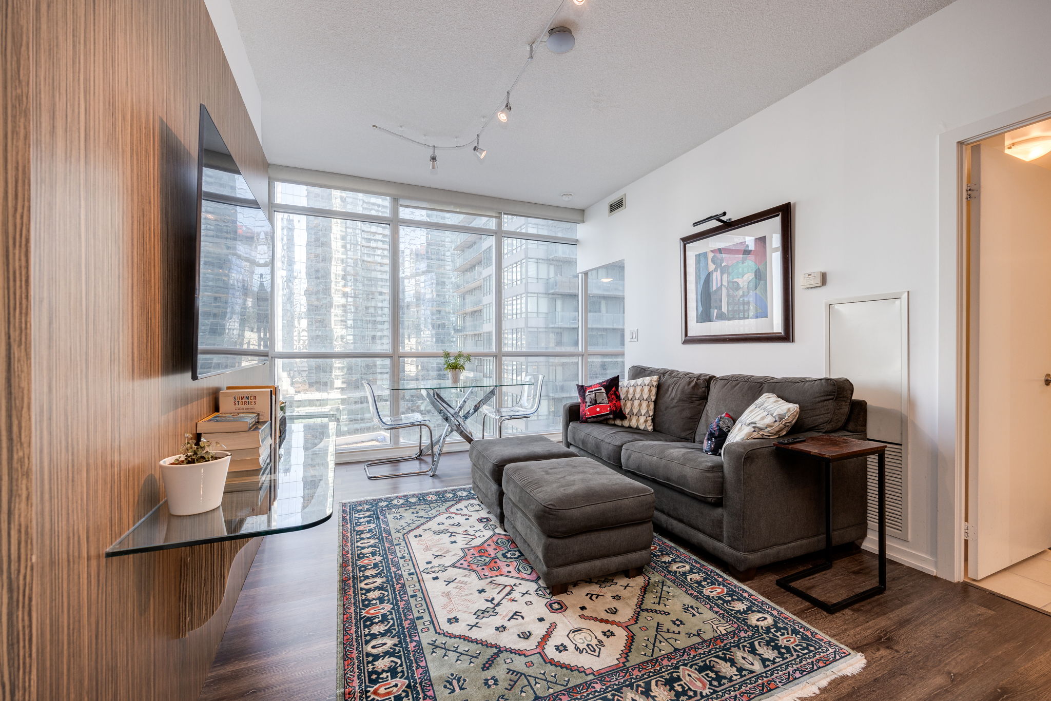 Toronto property showcase — delivered property photograph 8