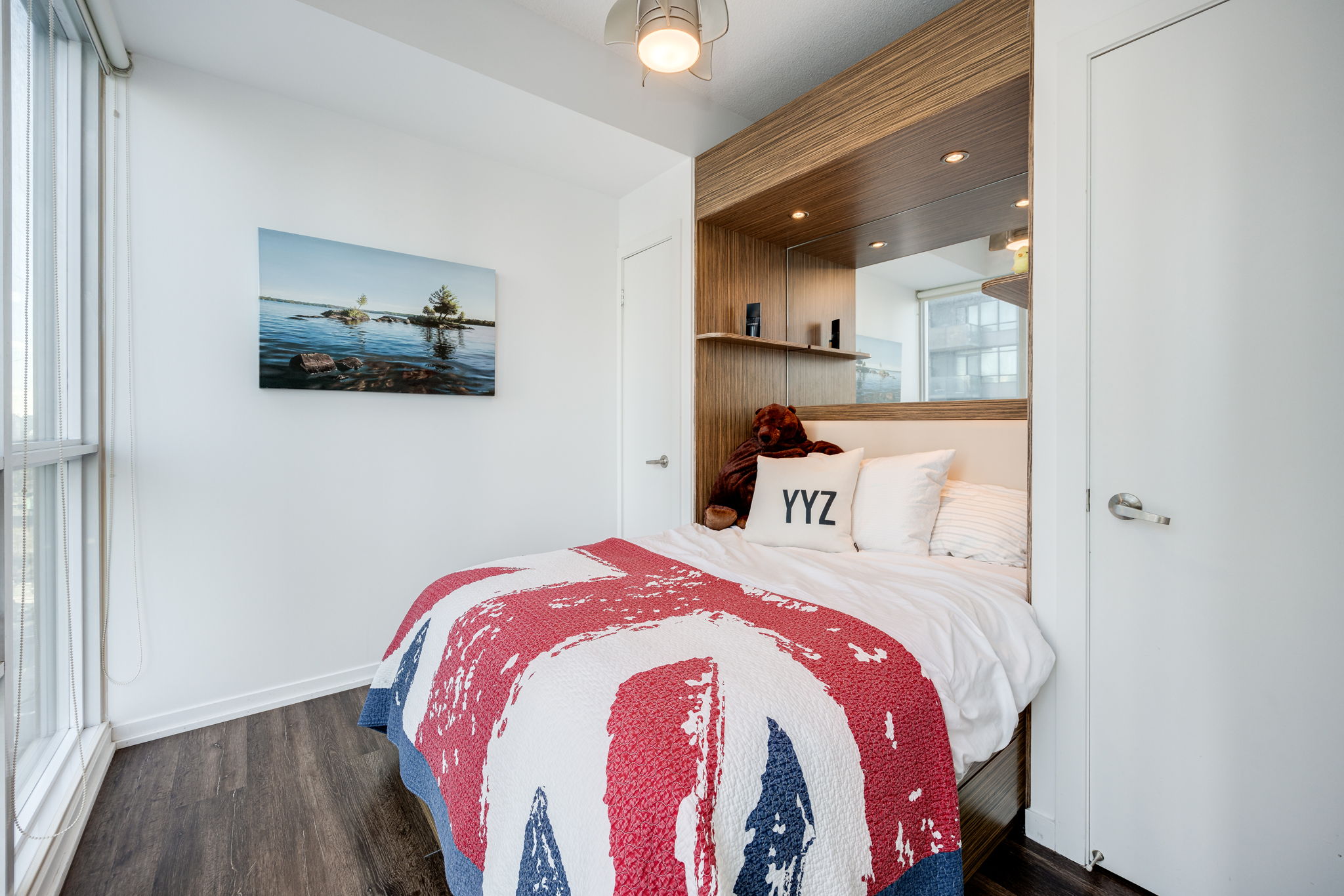 Toronto property showcase — delivered property photograph 12