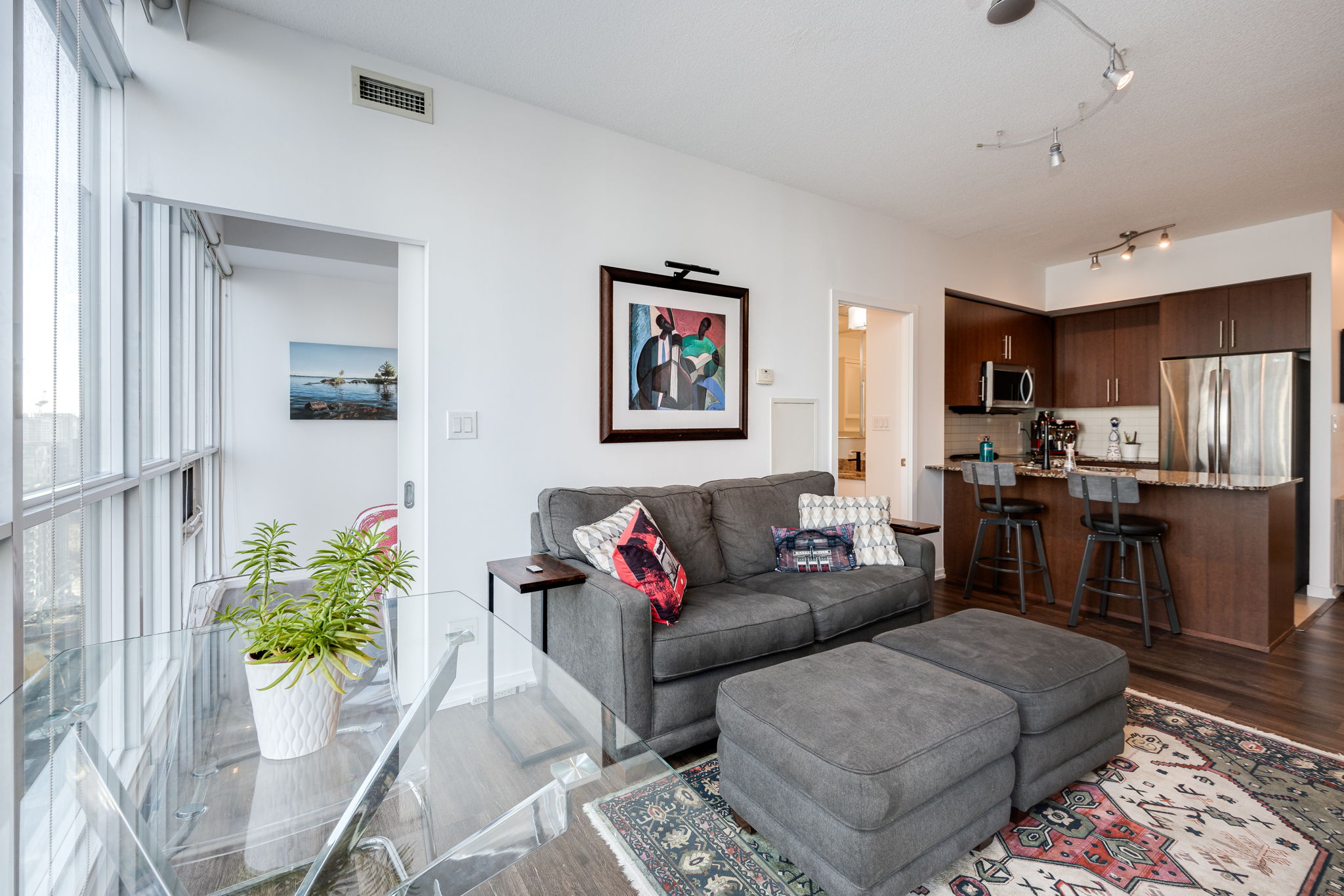 Toronto property showcase — delivered property photograph 11