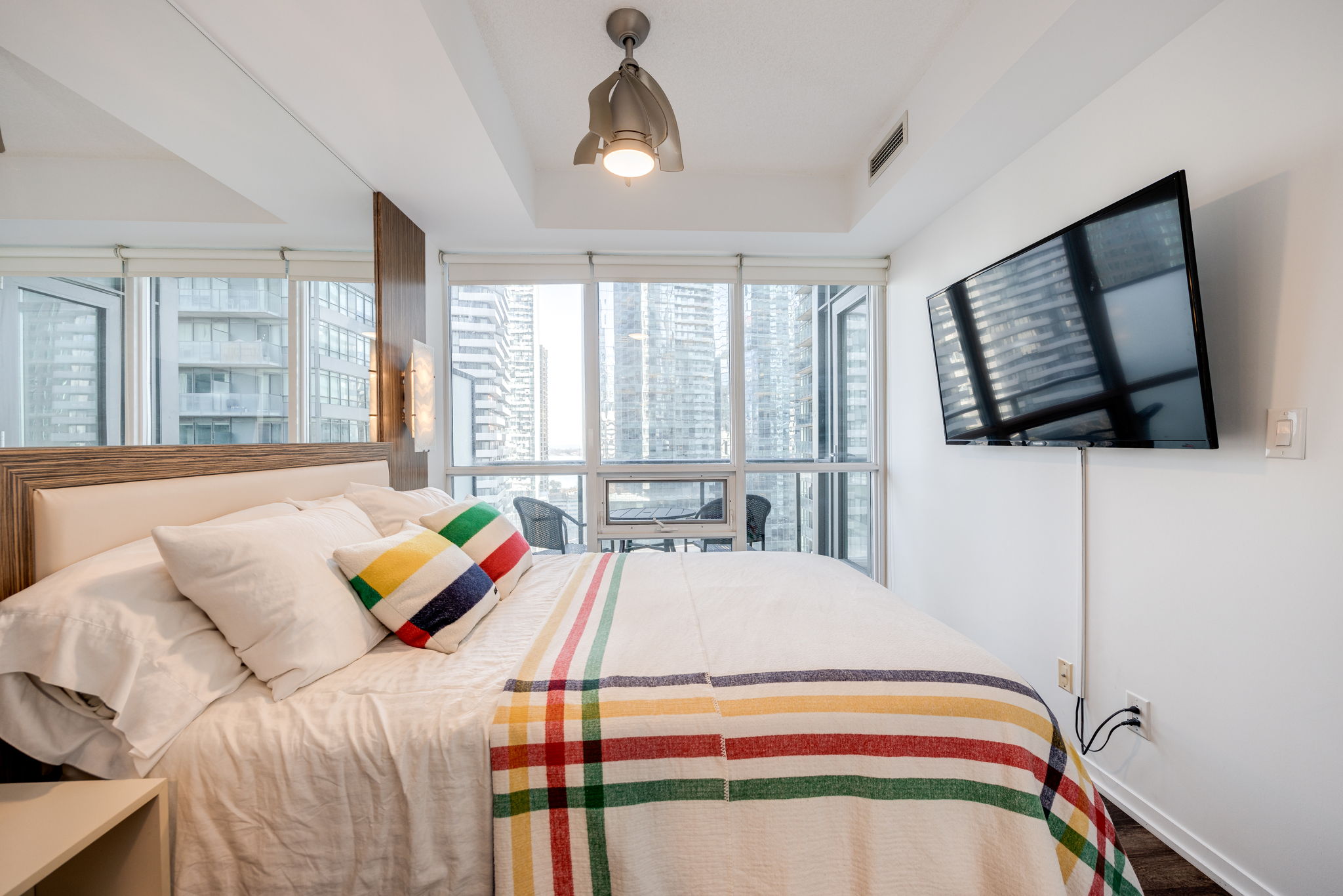 Toronto property showcase — delivered property photograph 17