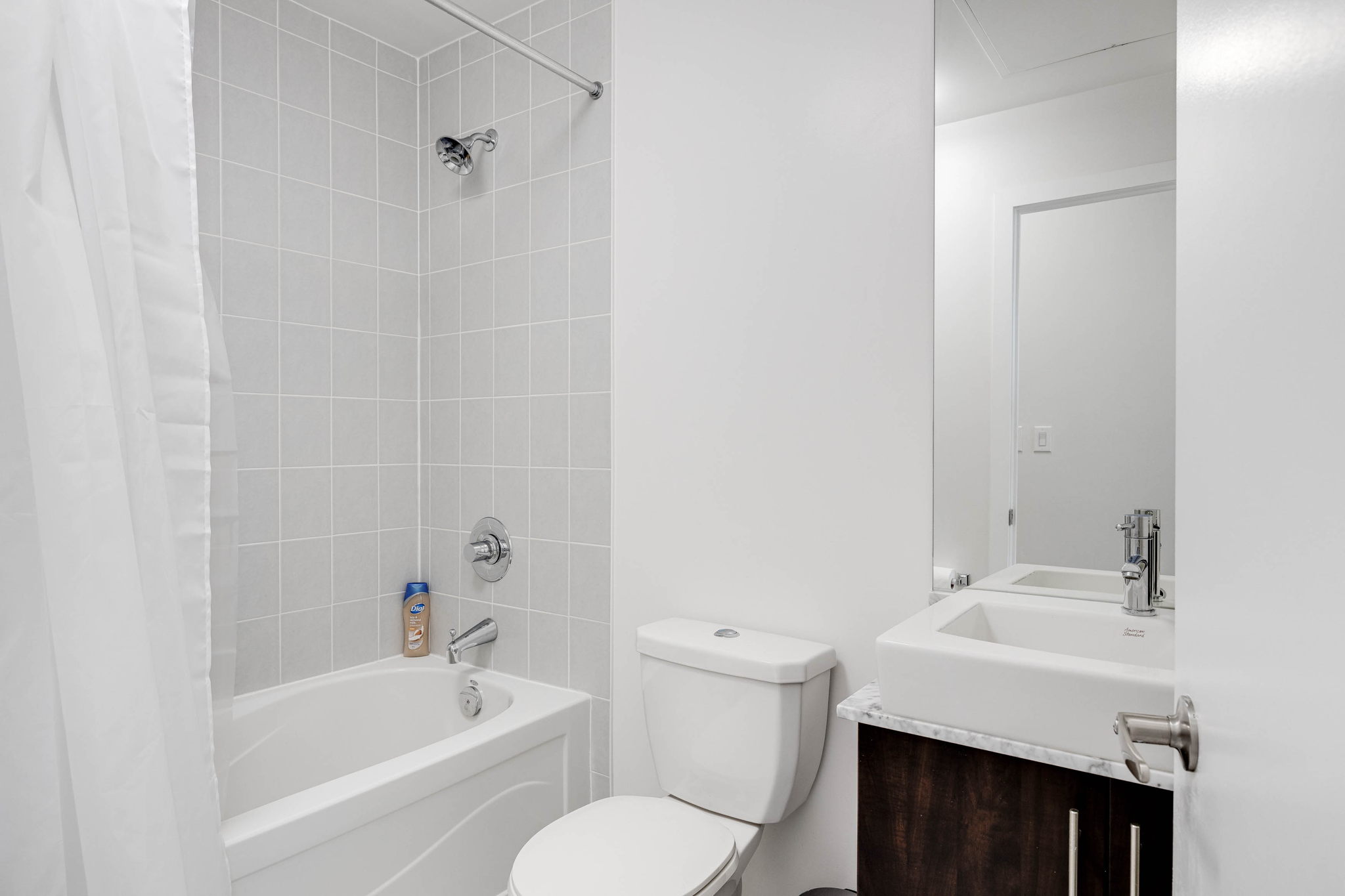 Toronto property showcase — delivered property photograph 14