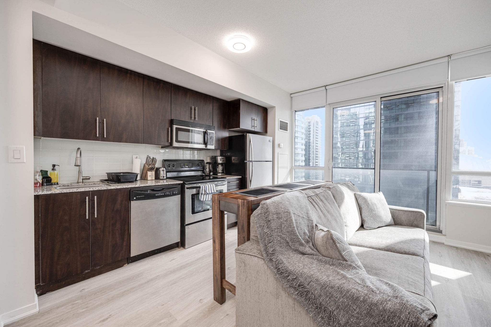 Toronto property showcase — delivered property photograph 3