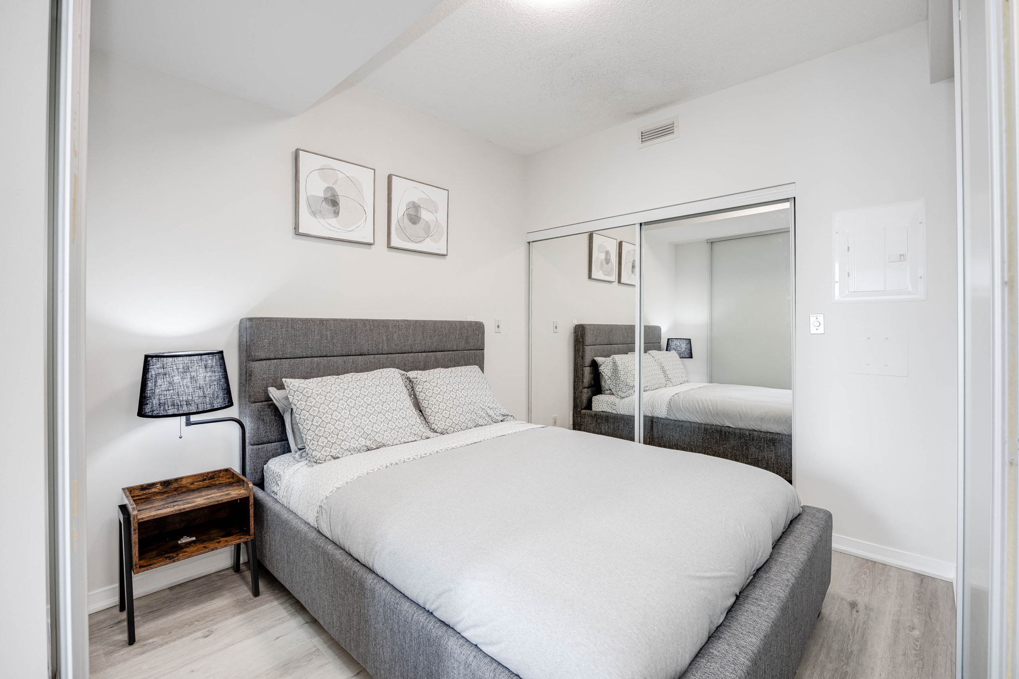 Toronto property showcase — delivered property photograph 10
