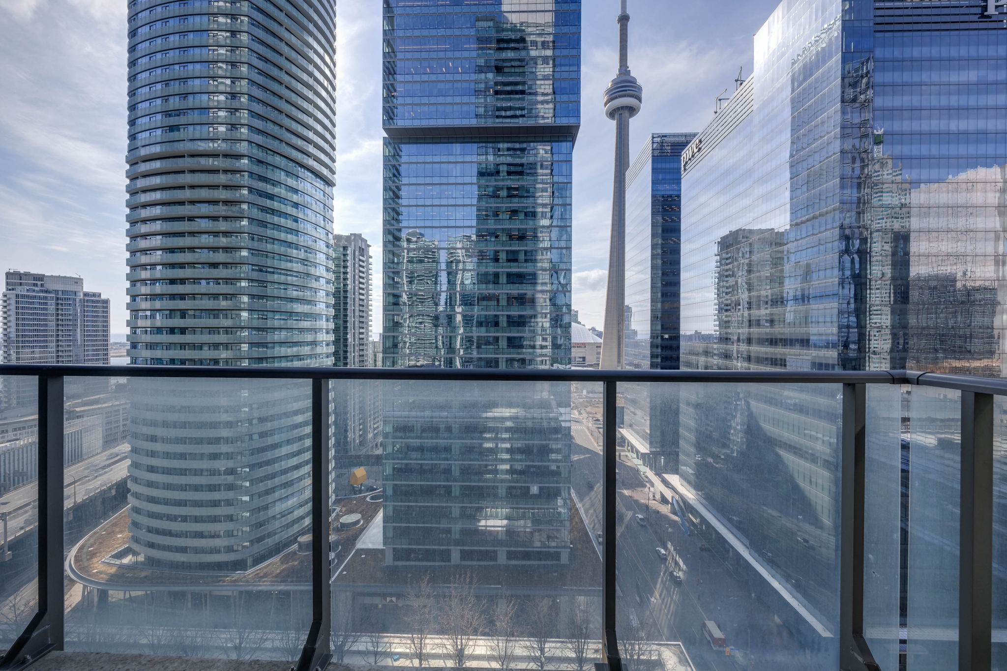Toronto property showcase — delivered property photograph 32