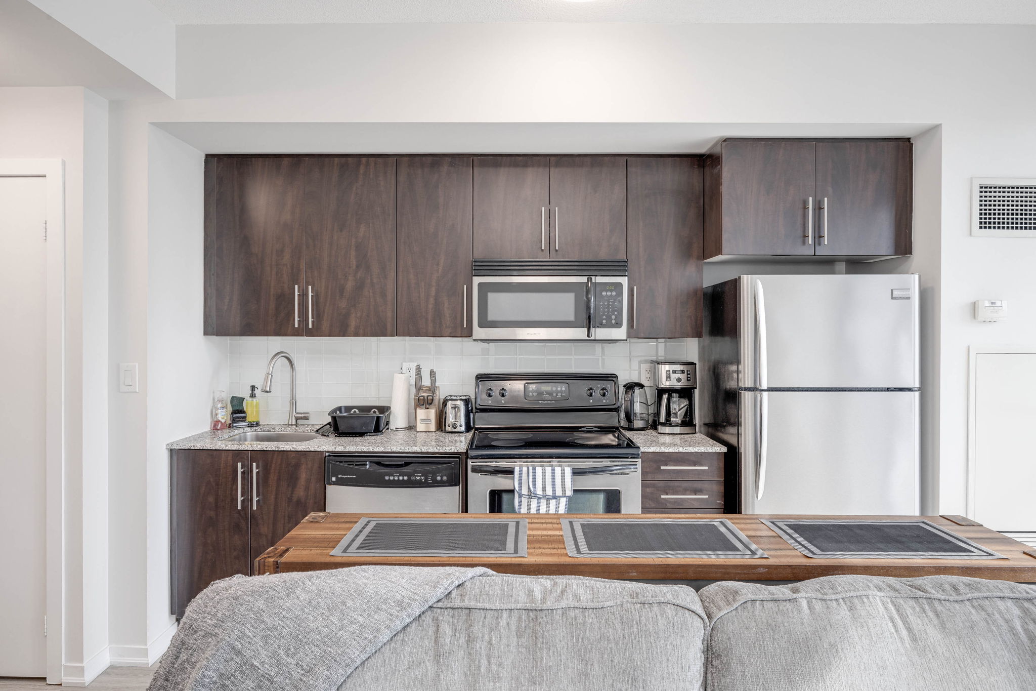 Toronto property showcase — delivered property photograph 9
