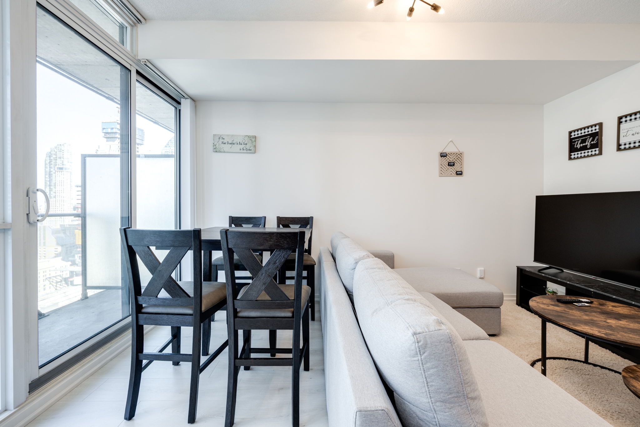 Toronto property showcase — delivered property photograph 4