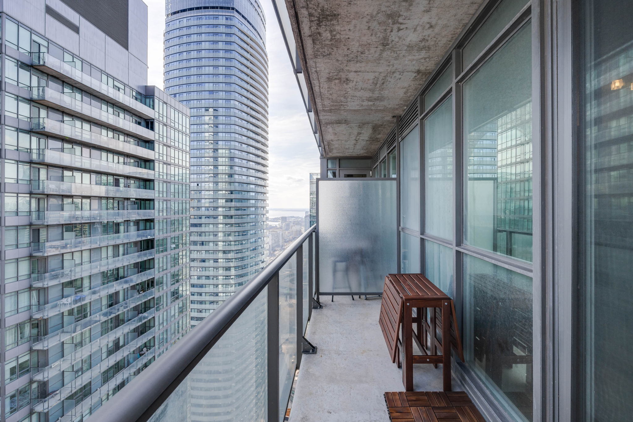 Toronto property showcase — delivered property photograph 38