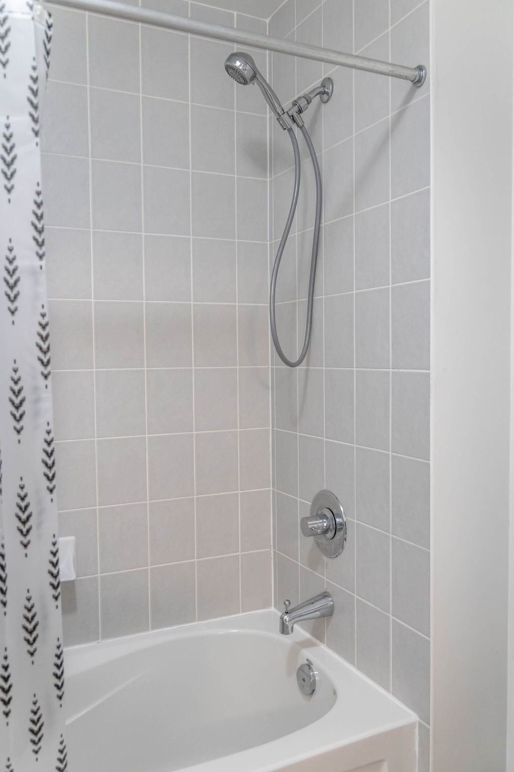 Toronto property showcase — delivered property photograph 32