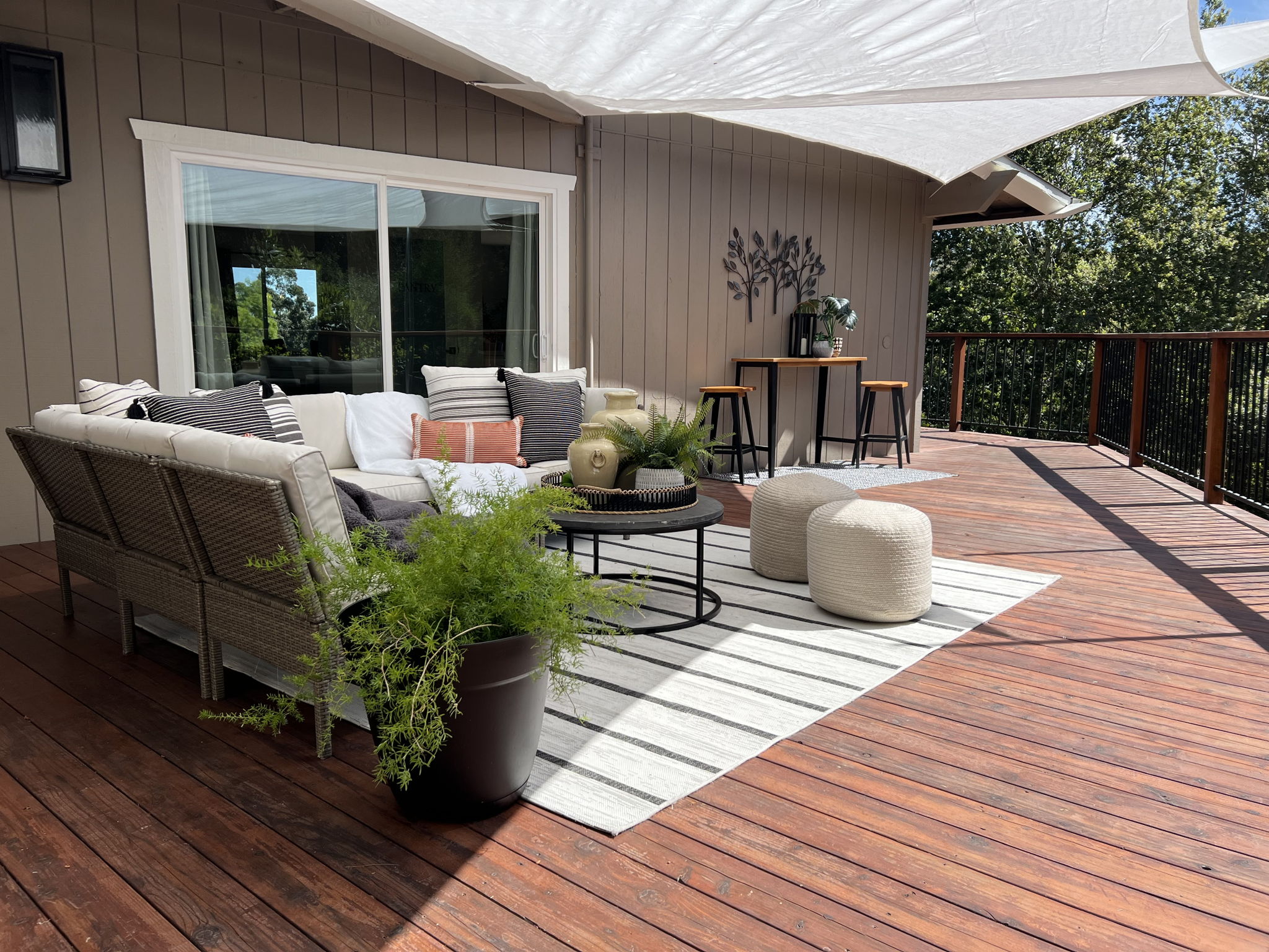 Discover 454 Cuesta Way:  A Los Angeles Gem - fa220vm