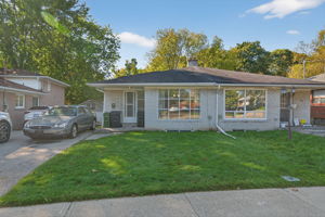 65 Darlingside Dr, Toronto ON