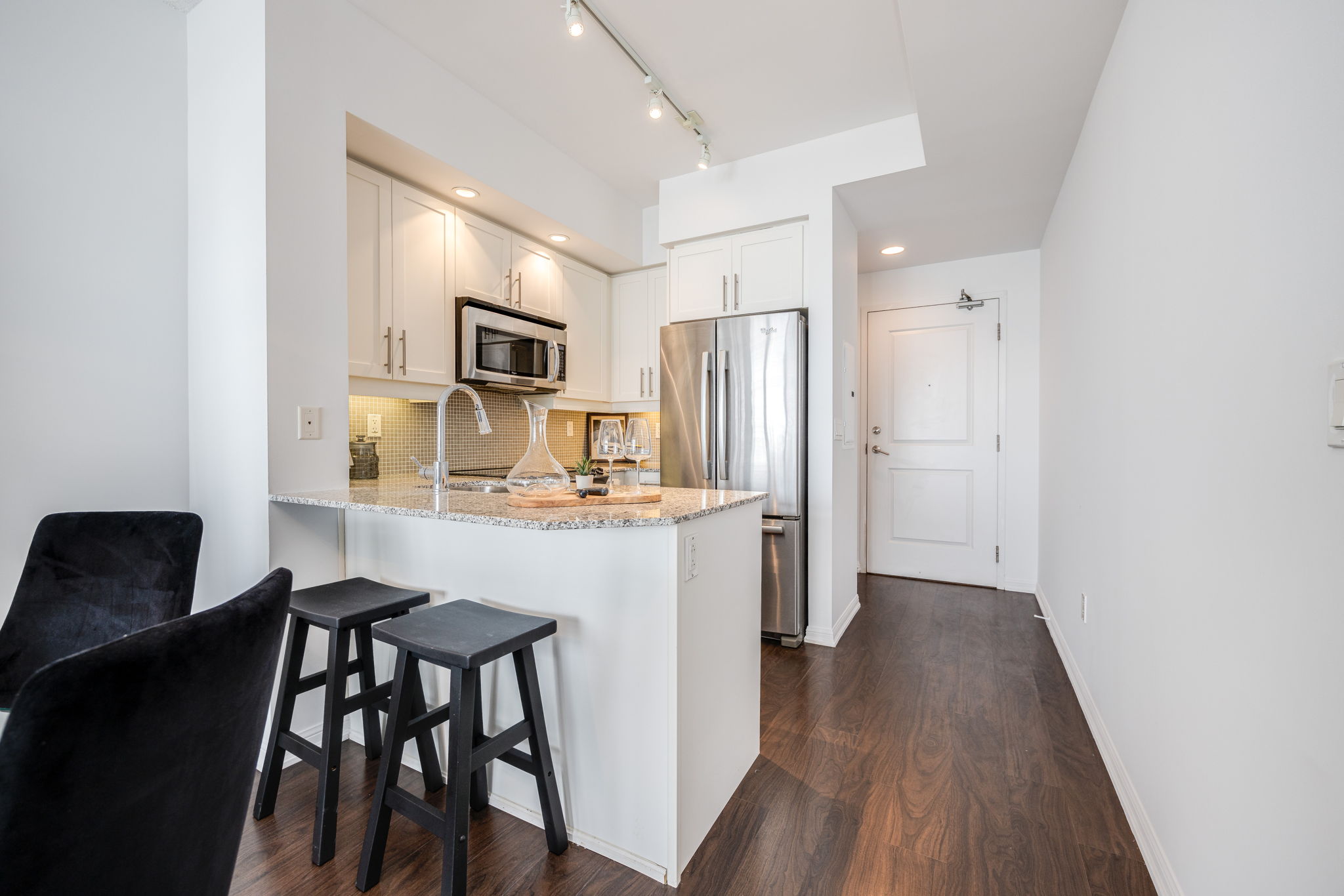 Toronto property showcase — delivered property photograph 6