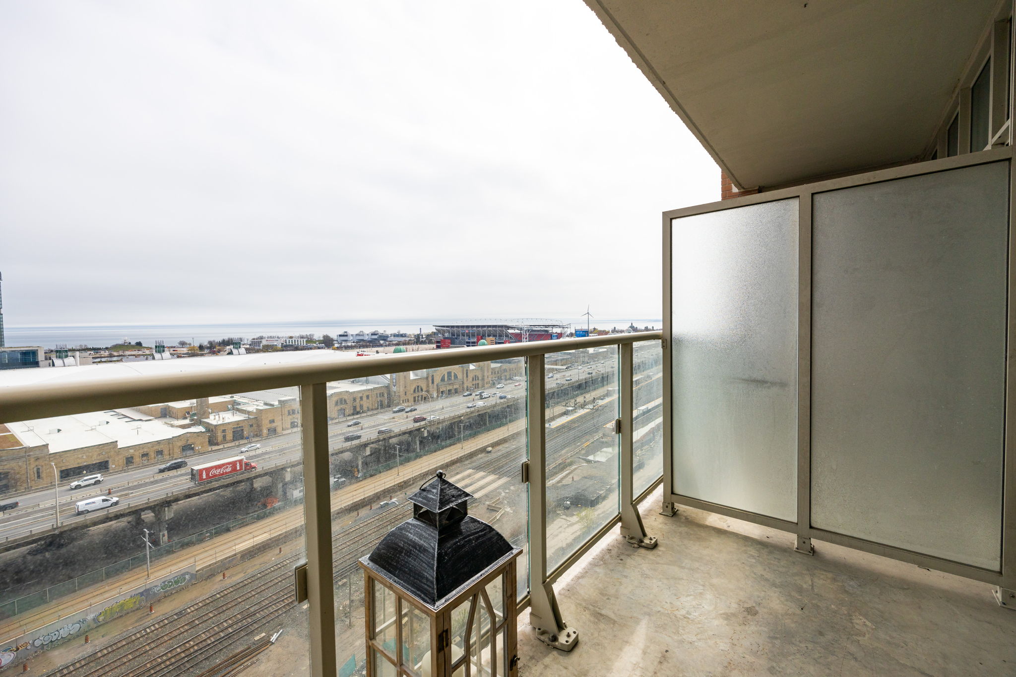 Toronto property showcase — delivered property photograph 18