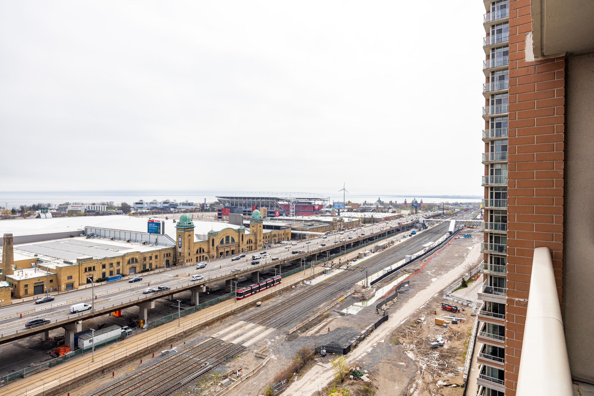 Toronto property showcase — delivered property photograph 22
