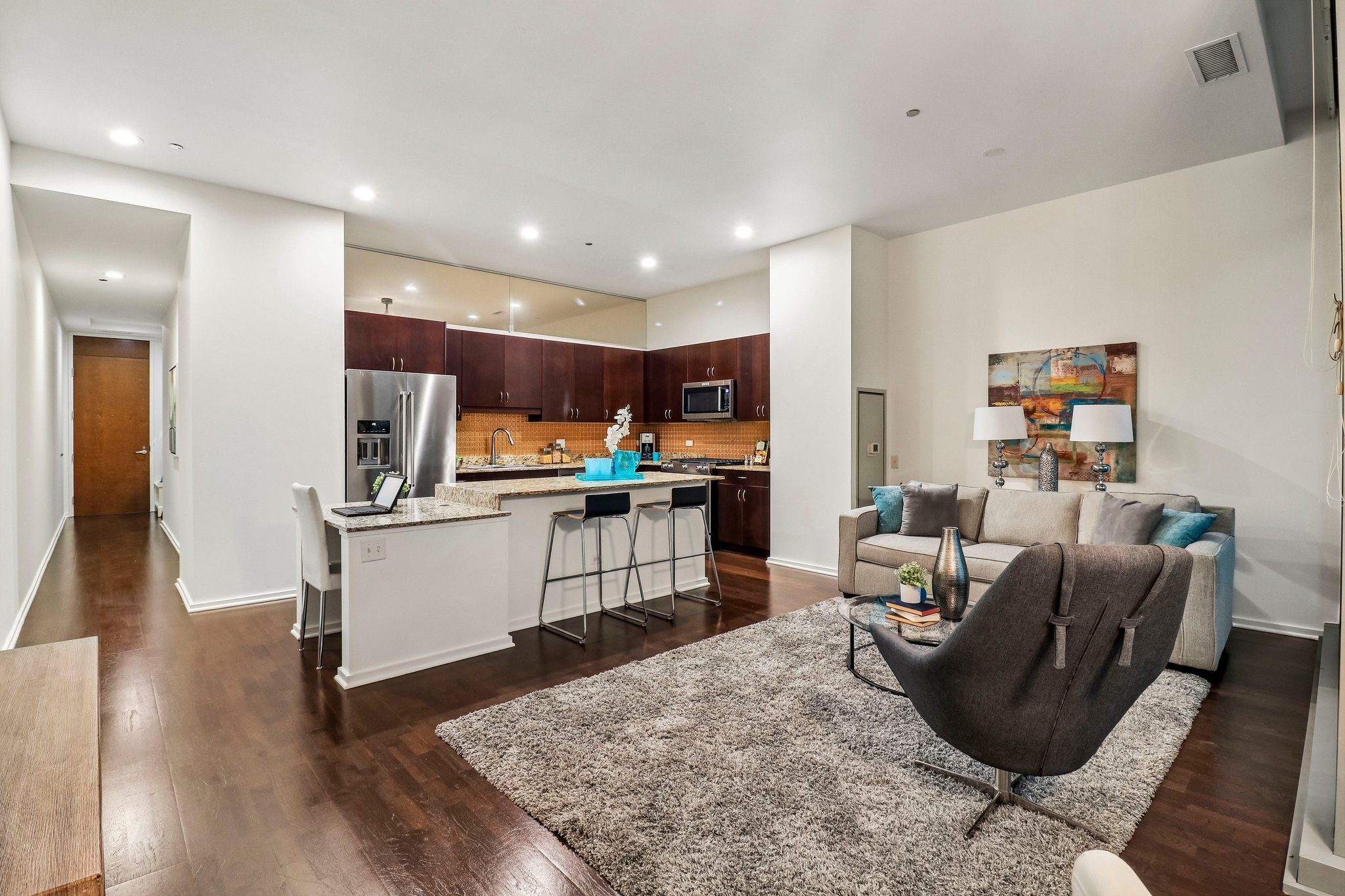 E Monroe St 4410-S2807-006.jpg
