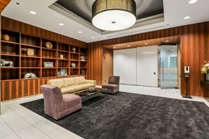 E Monroe St 4410-S2807-021.jpg