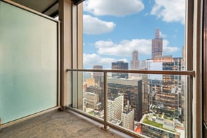 E Monroe St 4410-S2807-022.jpg