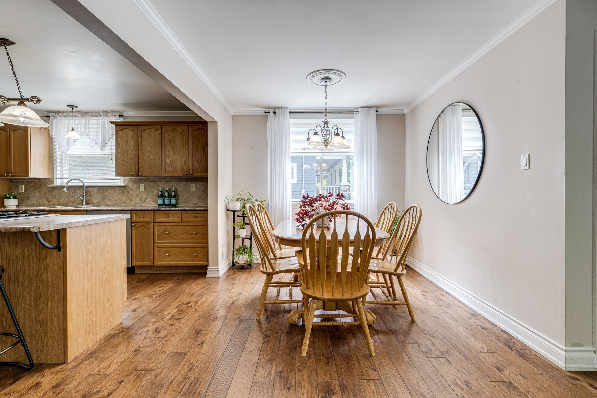 Uxbridge property showcase — delivered property photograph 9