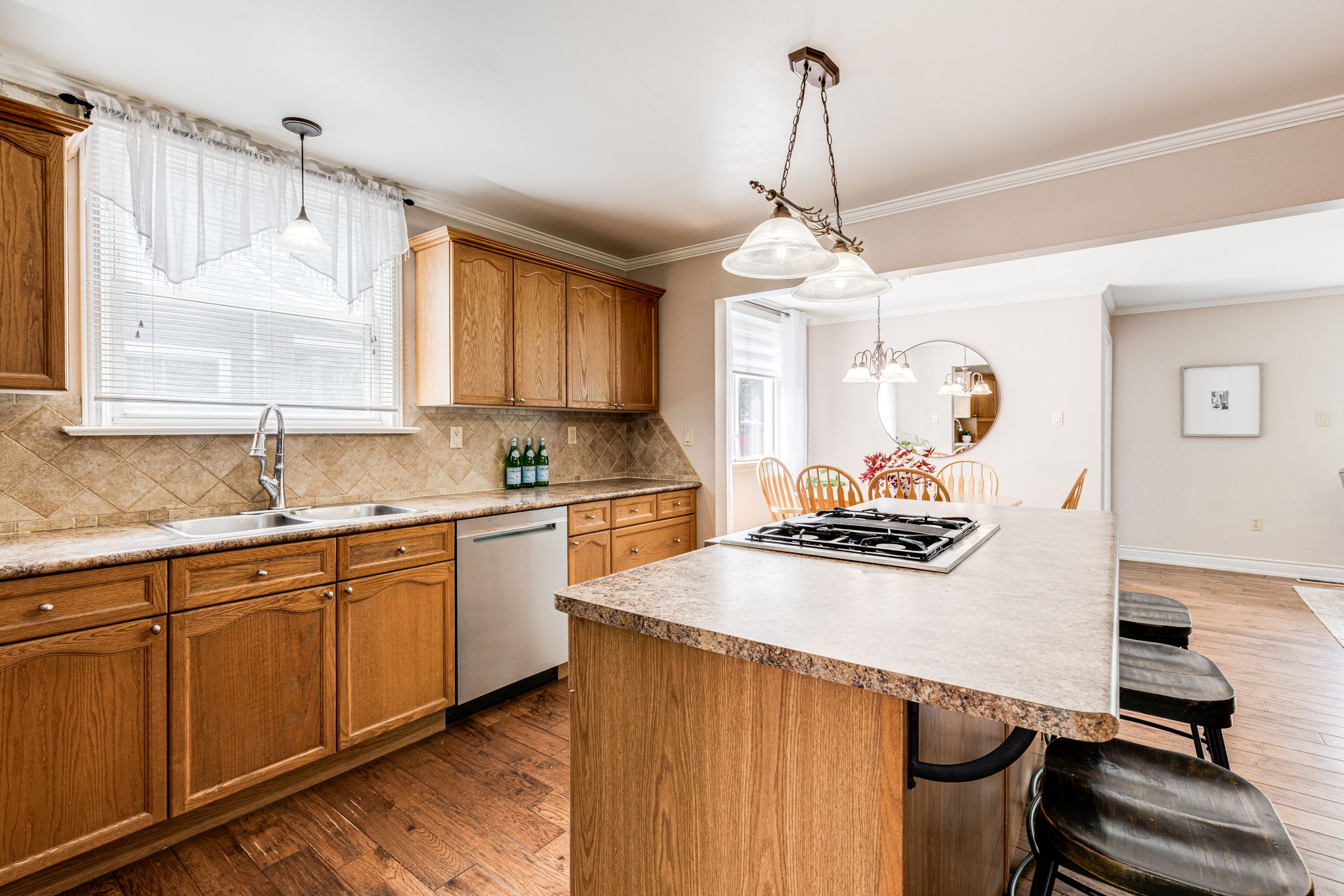 Uxbridge property showcase — delivered property photograph 15