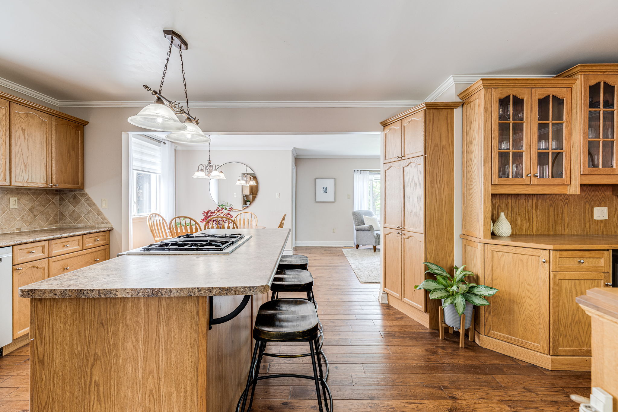 Uxbridge property showcase — delivered property photograph 16
