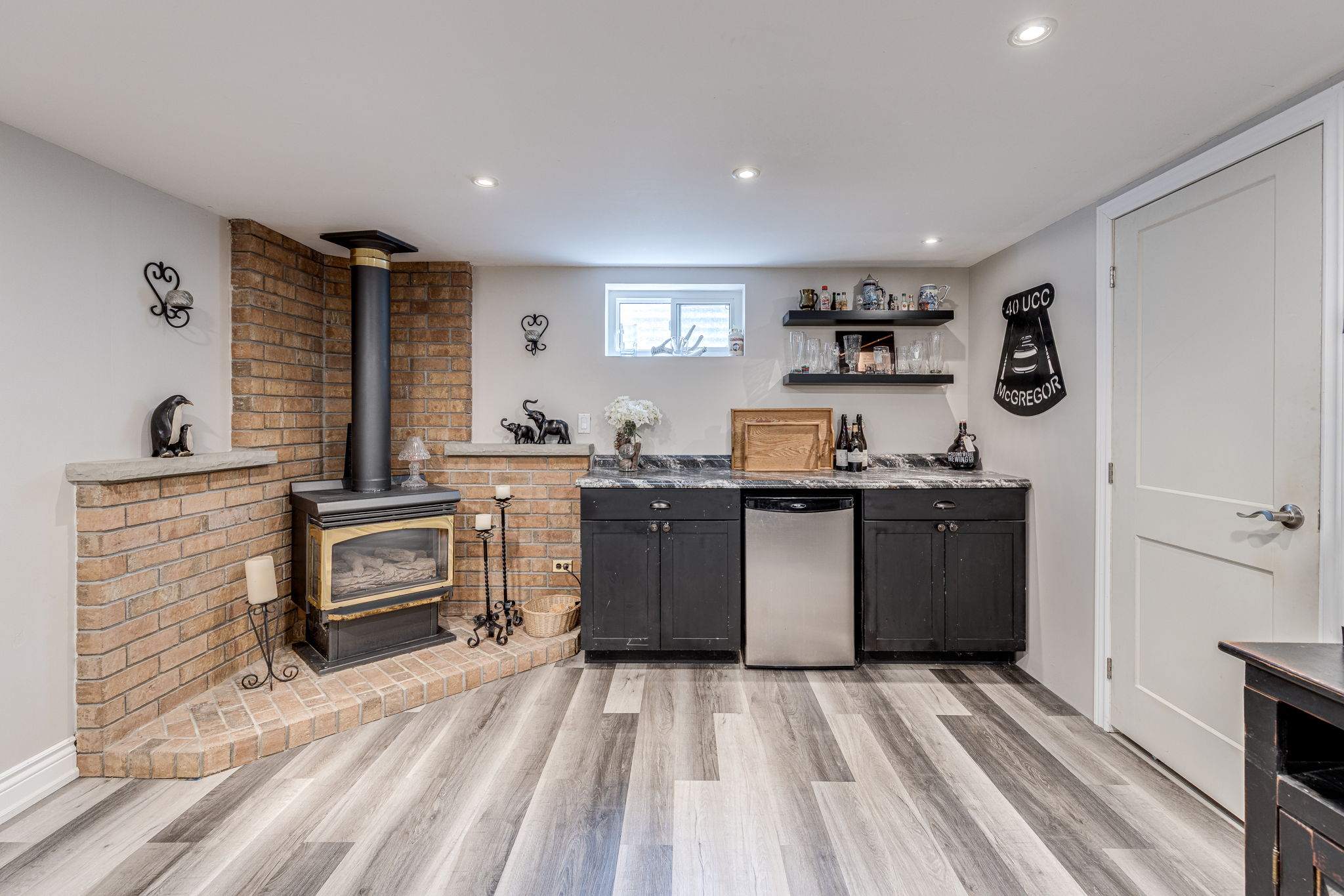 Uxbridge property showcase — delivered property photograph 33