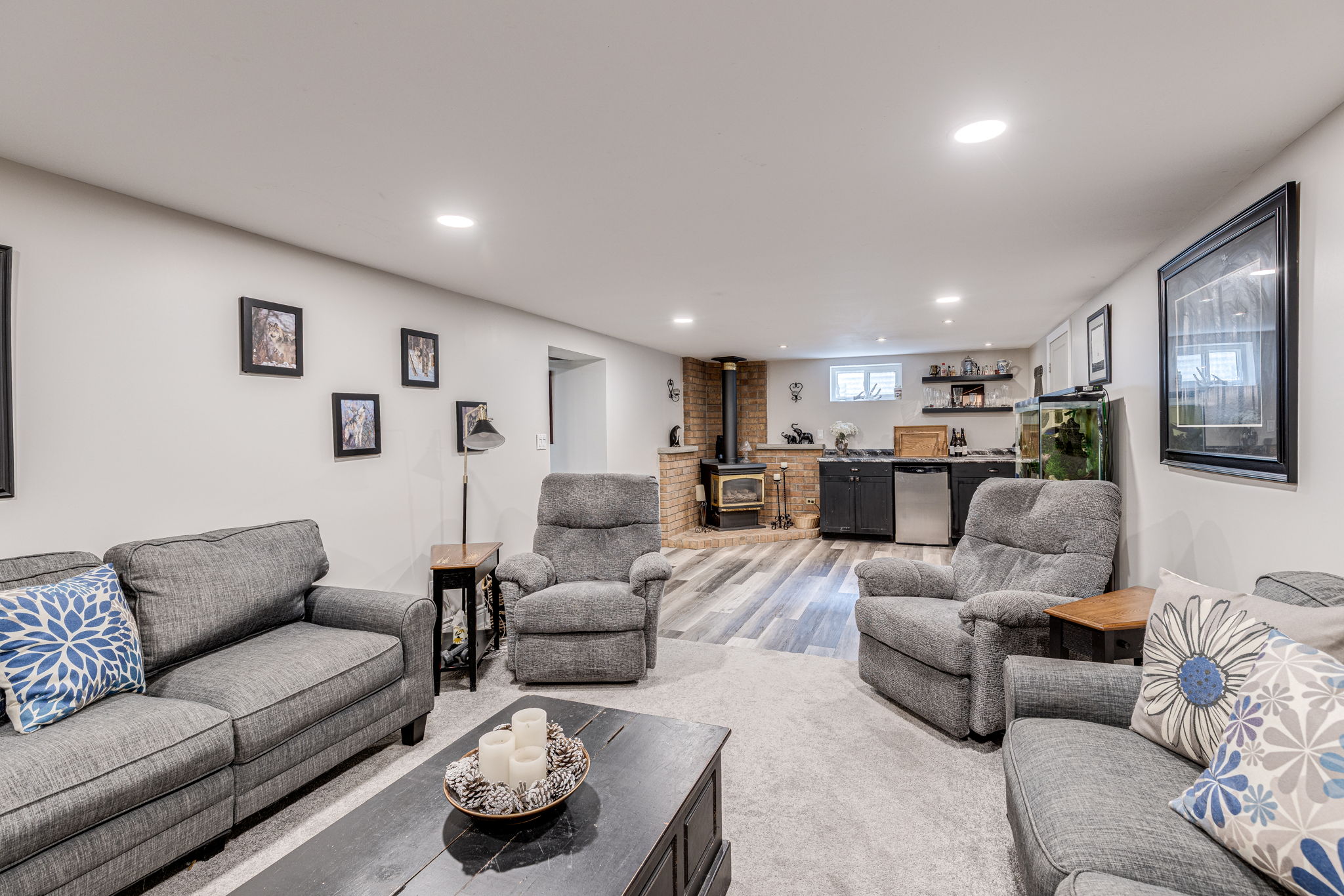 Uxbridge property showcase — delivered property photograph 34
