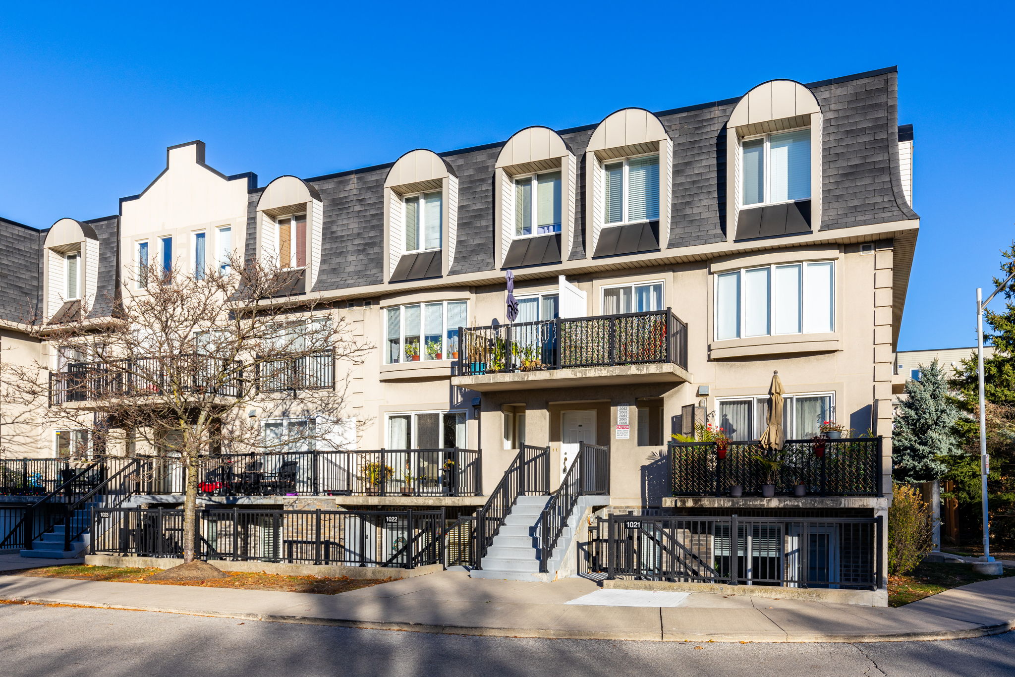 Toronto property showcase — delivered property photograph 4