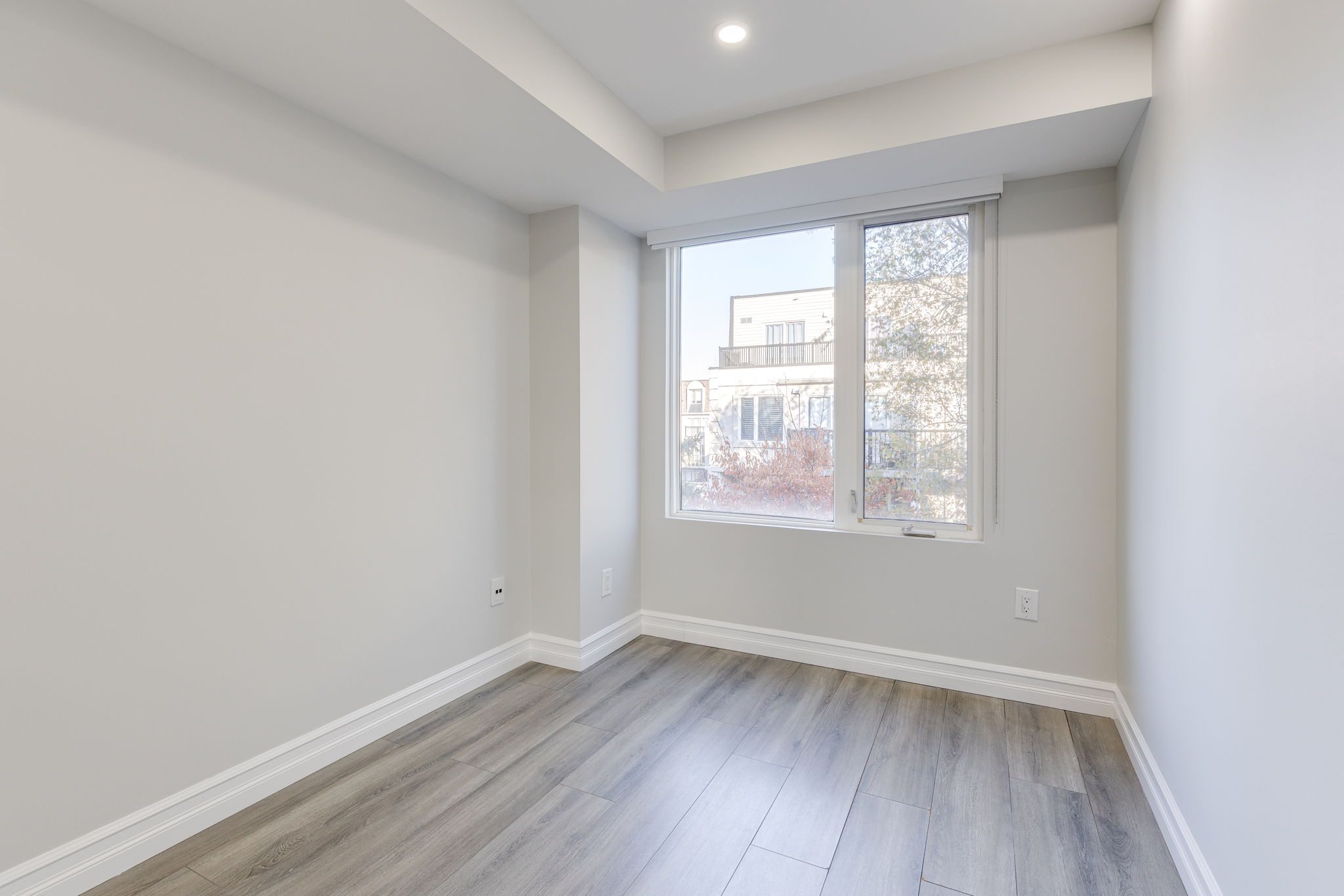 Toronto property showcase — delivered property photograph 15