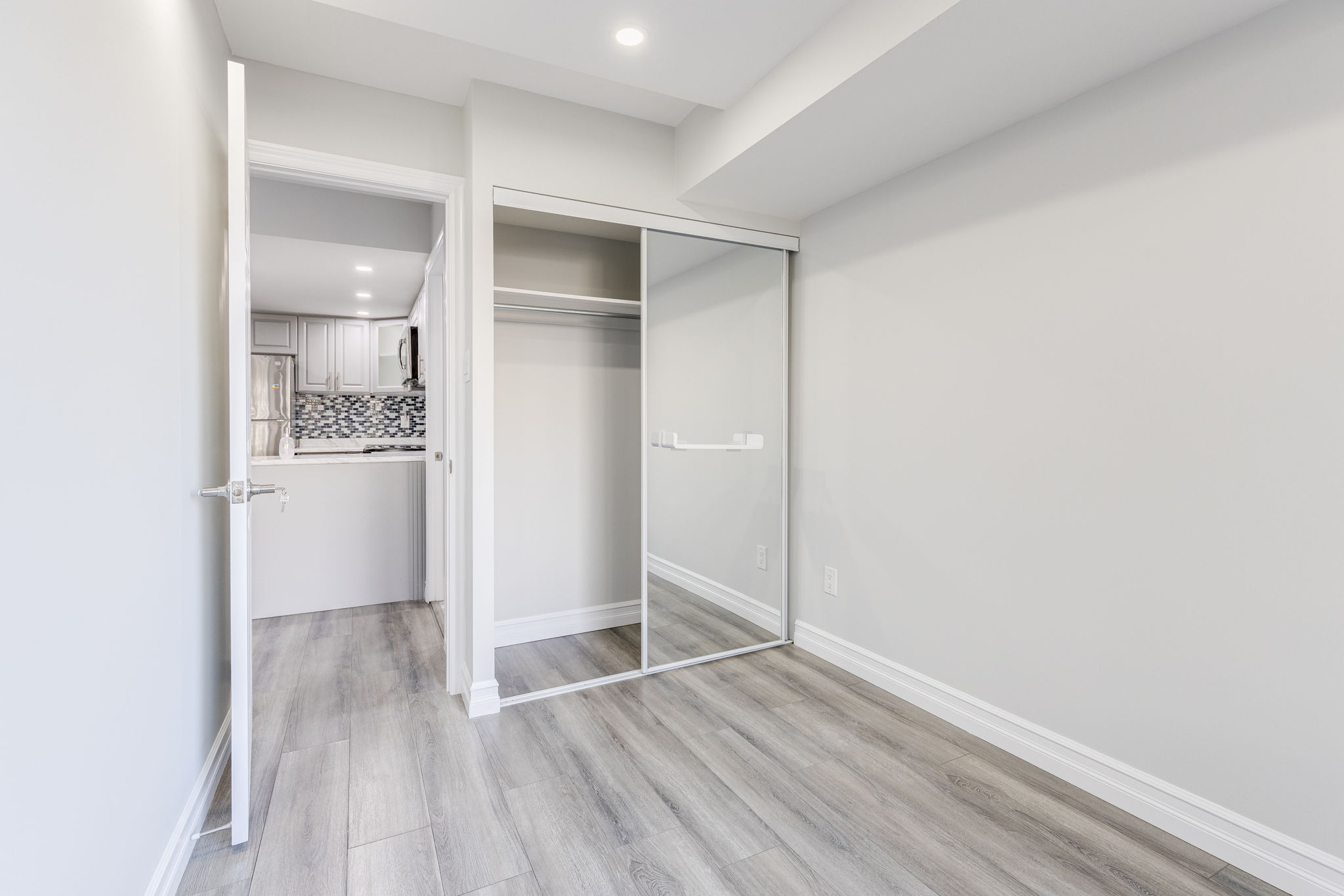 Toronto property showcase — delivered property photograph 16