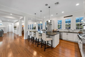 Breakfast Bar - Kitchen View 2