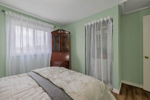  Photo 36