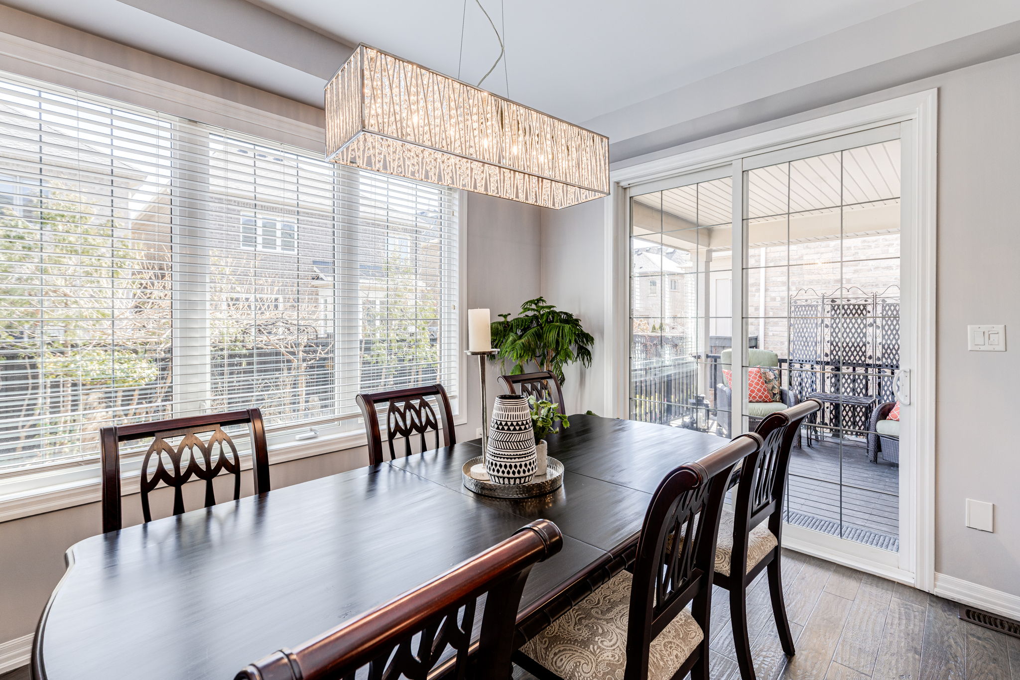Oakville property showcase — delivered property photograph 19