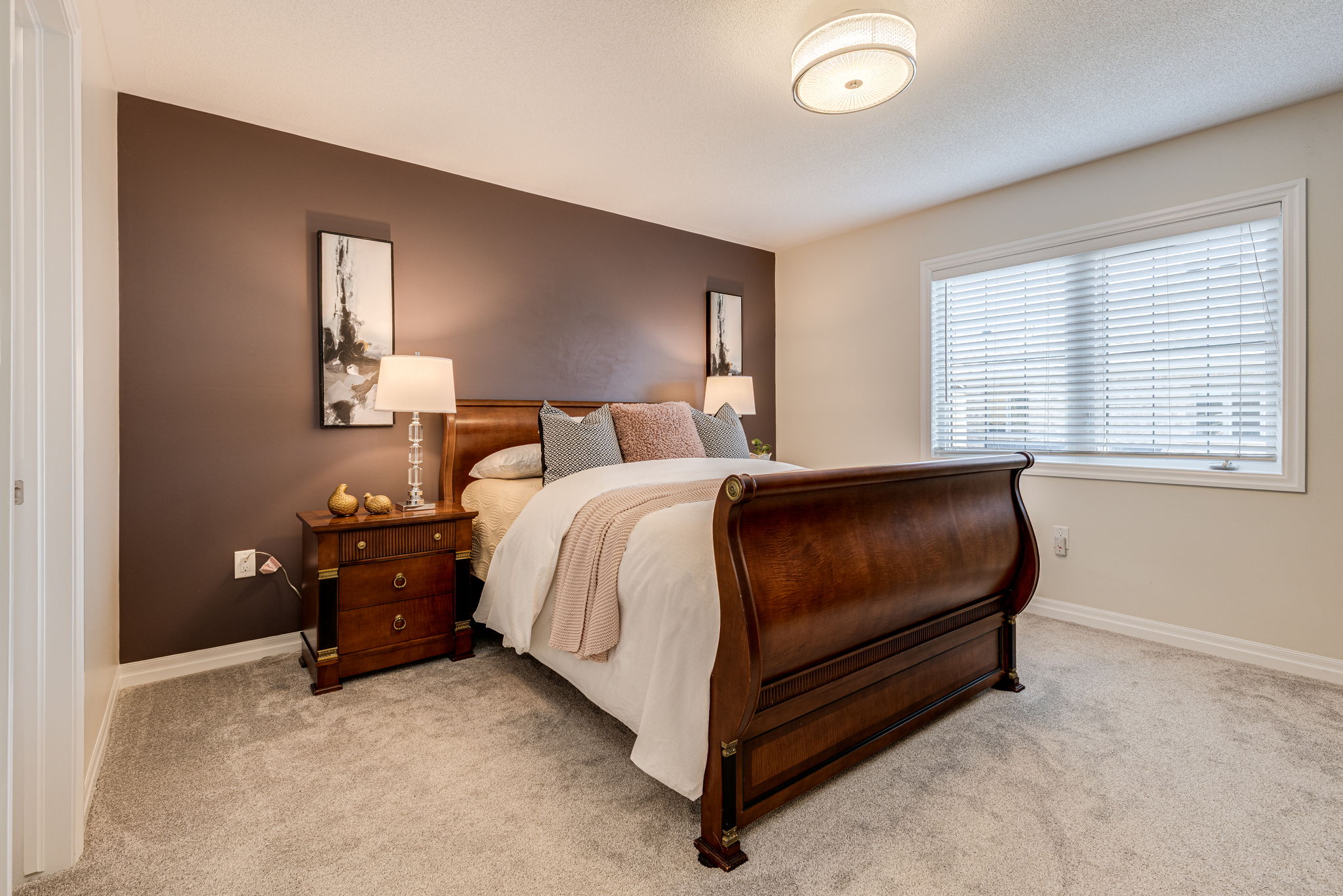 Oakville property showcase — delivered property photograph 31