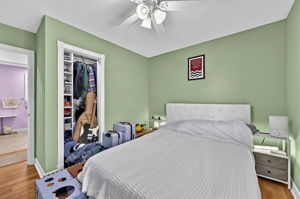  Photo 24
