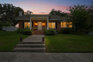  Photo 0