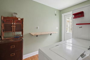  Photo 31