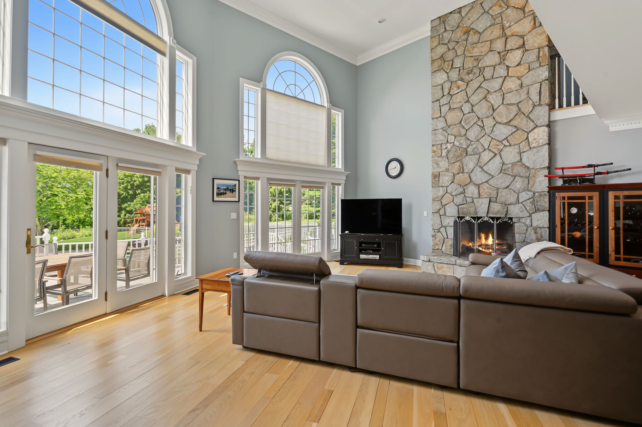 Family Room - Doors to Back Deck