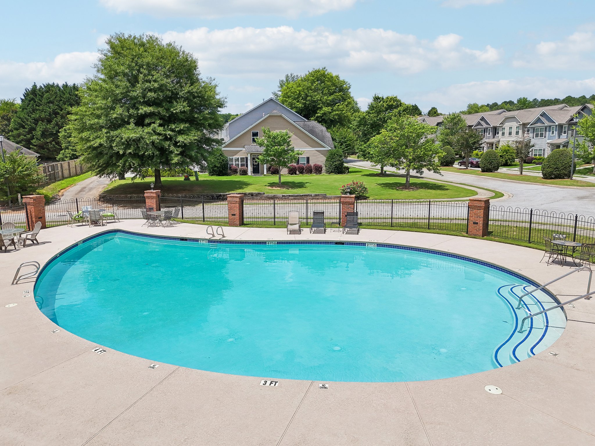 Pratt Dr-036.jpg