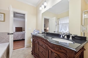 Pratt Dr-024.jpg