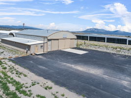  Photo 0