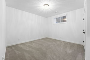  Photo 37