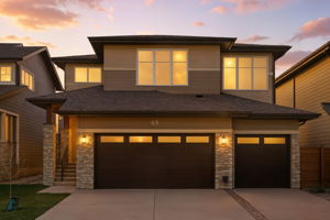  Photo 0